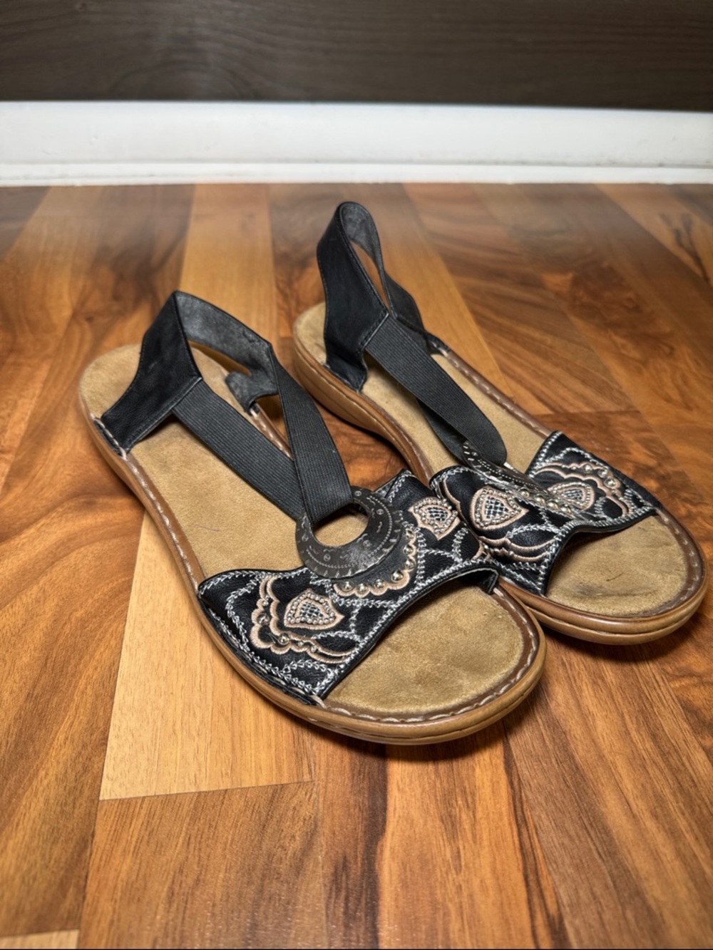 RIEKER Black Embroidered Elastic Strap Women's Sandals